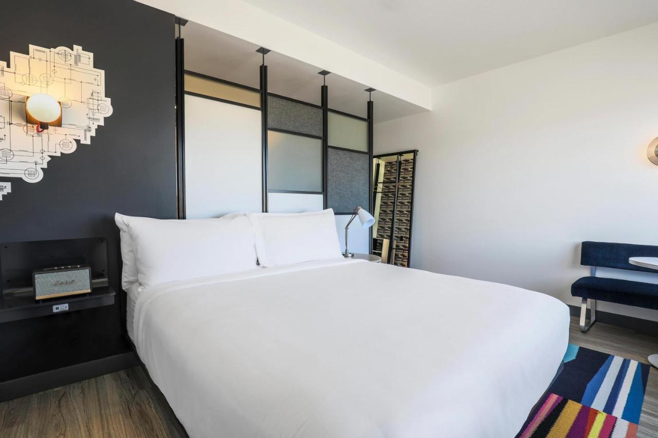 Aloft Tahoe International Airport Hotel 3*